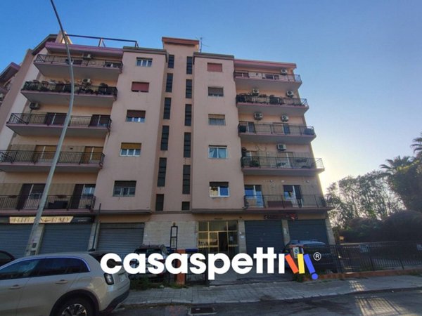 appartamento in vendita a Reggio di Calabria in zona Sbarre