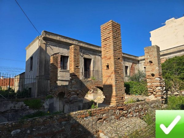 casa indipendente in vendita a Reggio di Calabria in zona Pellaro