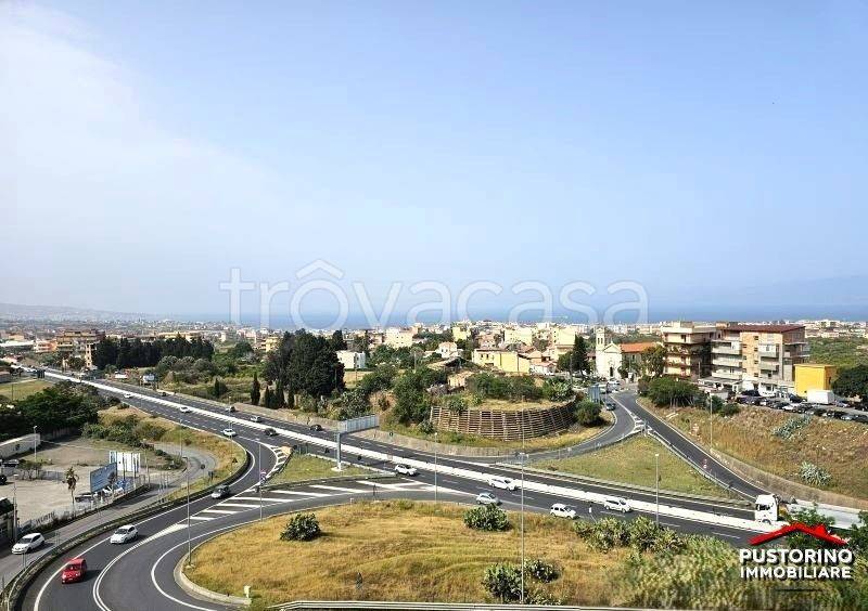 appartamento in vendita a Reggio di Calabria in zona Rione Ferrovieri