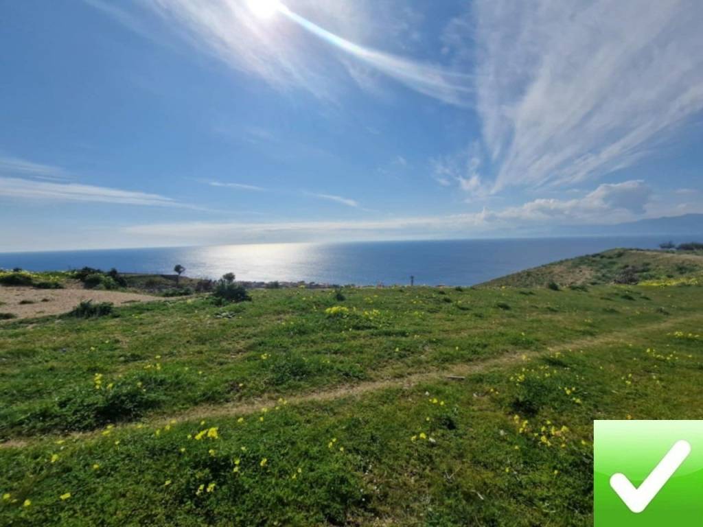 terreno agricolo in vendita a Reggio di Calabria in zona San Gregorio