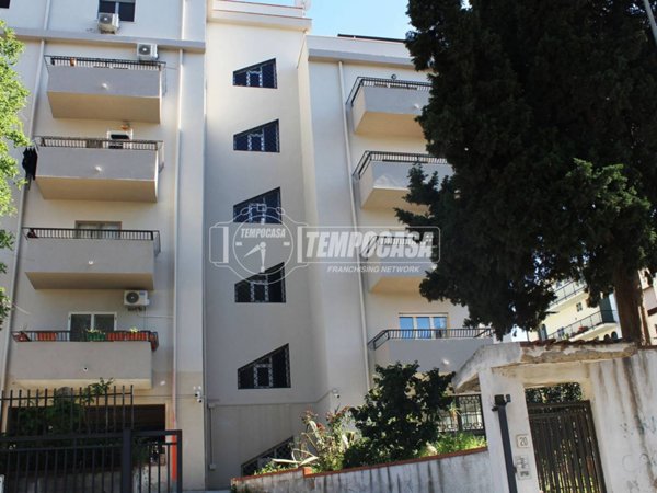 appartamento in vendita a Reggio di Calabria in zona San Brunello