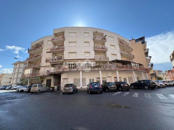 appartamento in vendita a Reggio di Calabria in zona Sbarre