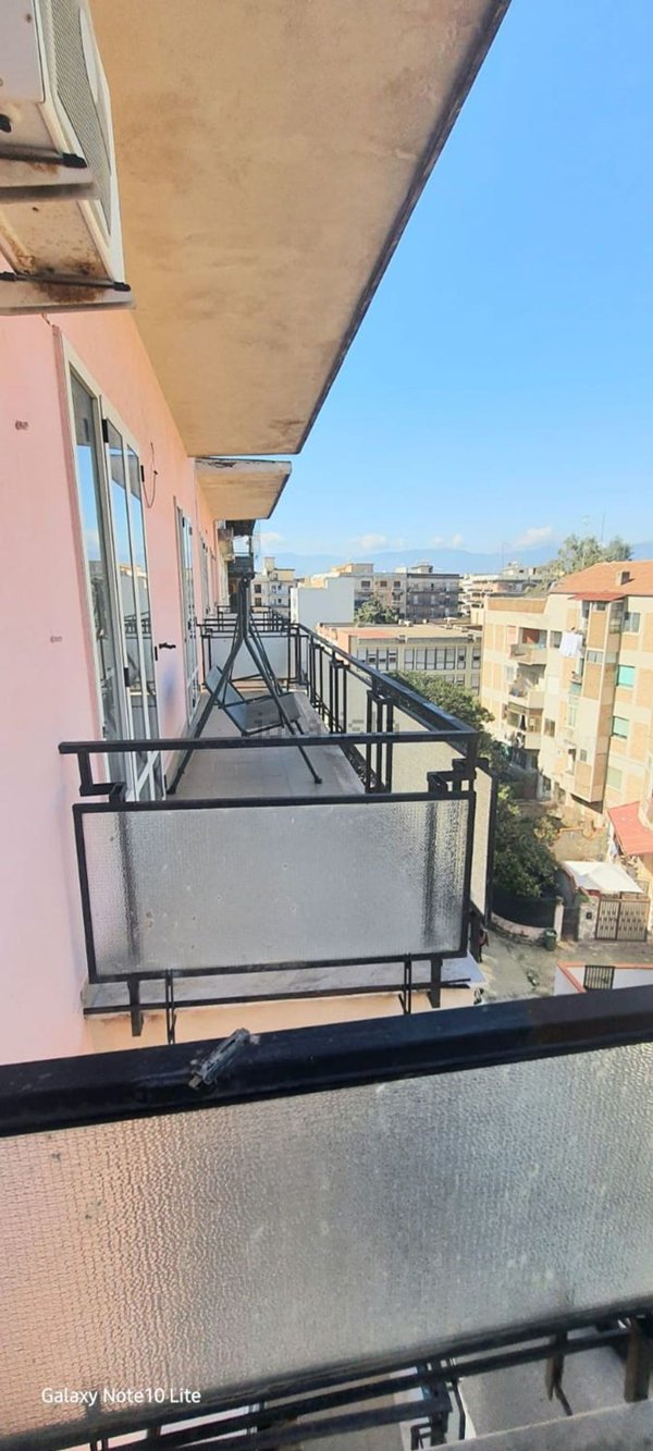 appartamento in vendita a Reggio di Calabria in zona Sbarre