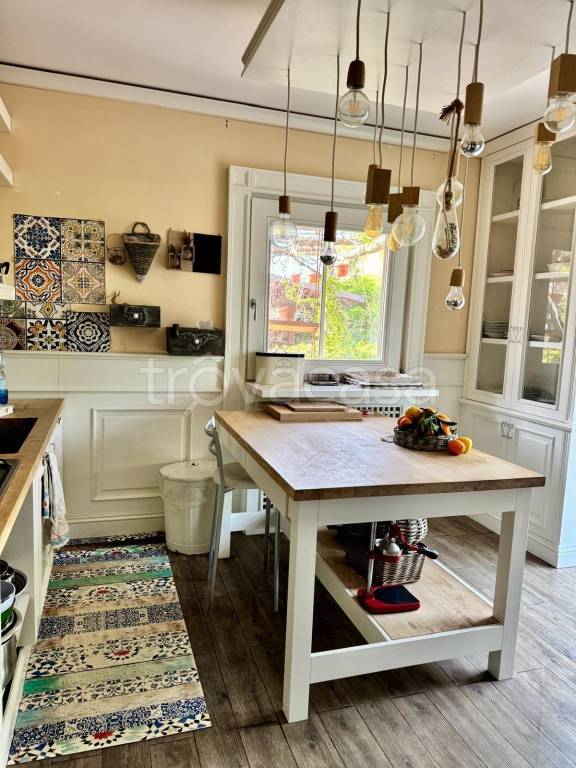 casa indipendente in vendita a Reggio di Calabria in zona Catona
