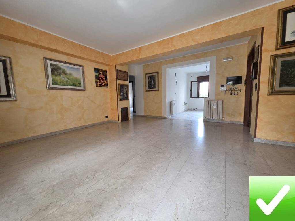 appartamento in vendita a Reggio di Calabria in zona San Giorgio