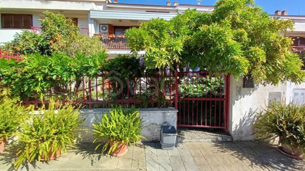 casa indipendente in vendita a Reggio di Calabria in zona Catona