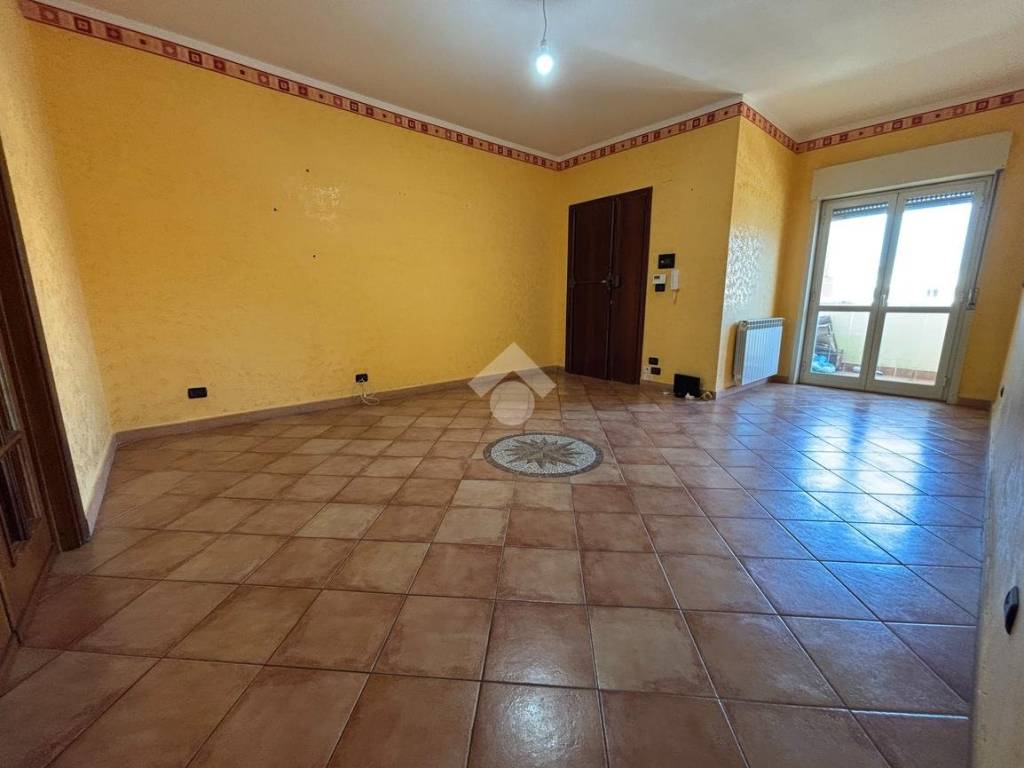 appartamento in vendita a Reggio di Calabria in zona Ravagnese