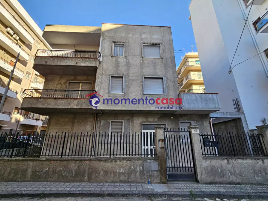 casa indipendente in vendita a Reggio di Calabria in zona Rione Ferrovieri