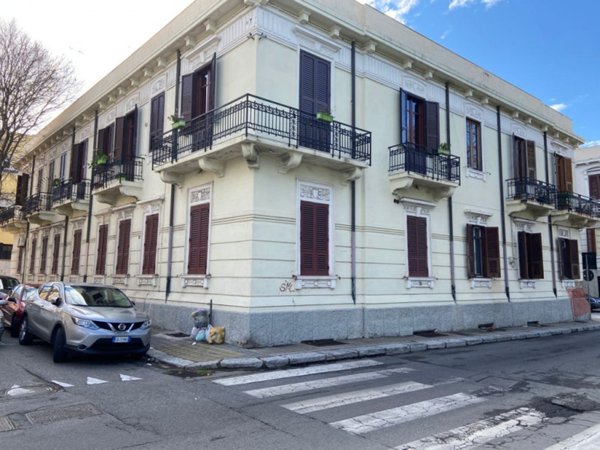 appartamento in vendita a Reggio di Calabria in zona Centro Storico