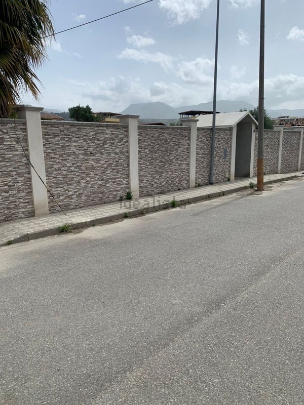 appartamento in vendita a Reggio di Calabria in zona Ravagnese