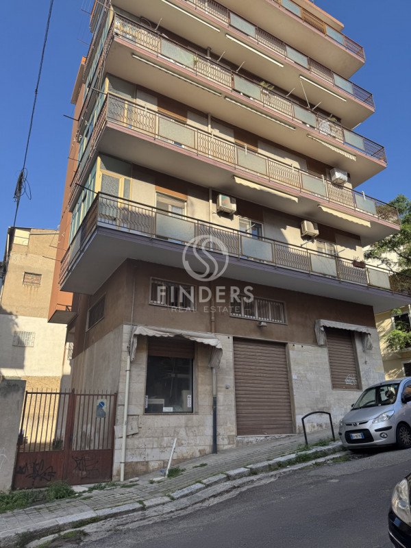 casa semindipendente in vendita a Reggio di Calabria in zona Centro Storico