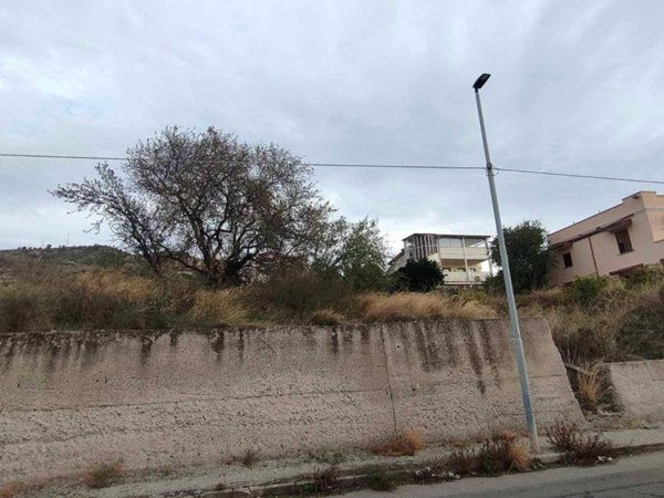 terreno agricolo in vendita a Reggio di Calabria in zona Pellaro
