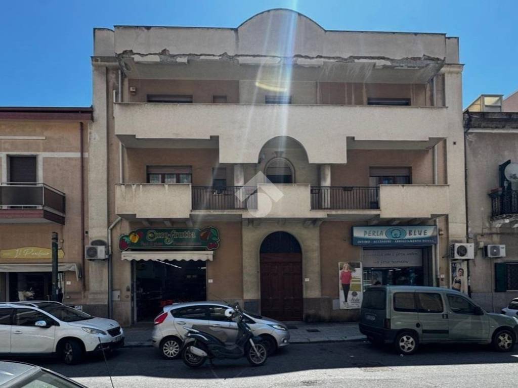 casa indipendente in vendita a Reggio di Calabria in zona Santa Caterina