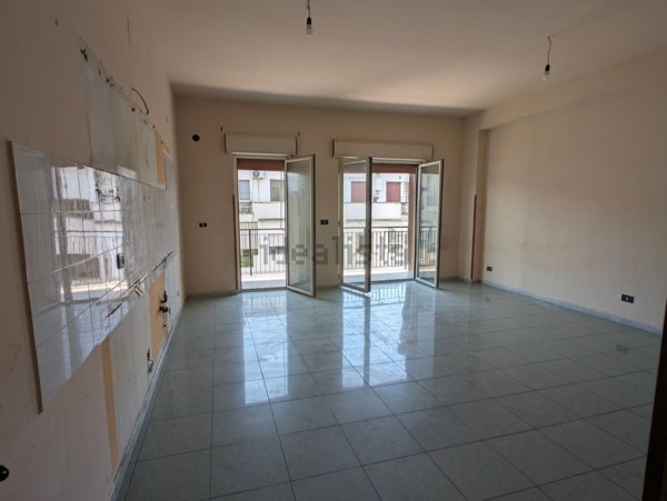 appartamento in vendita a Reggio di Calabria in zona Modena
