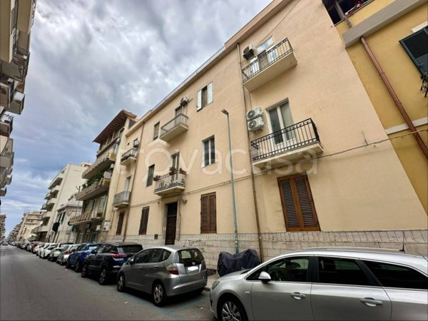 appartamento in vendita a Reggio di Calabria in zona Centro Storico