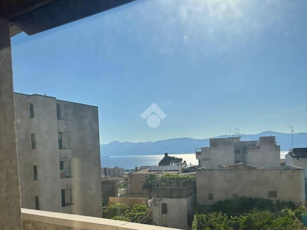 appartamento in vendita a Reggio di Calabria