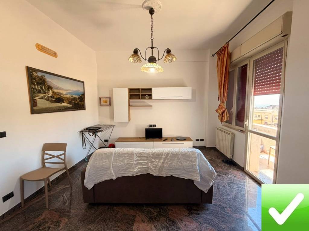 appartamento in vendita a Reggio di Calabria in zona Modena