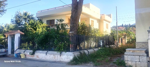 casa indipendente in vendita a Reggio di Calabria in zona Pellaro