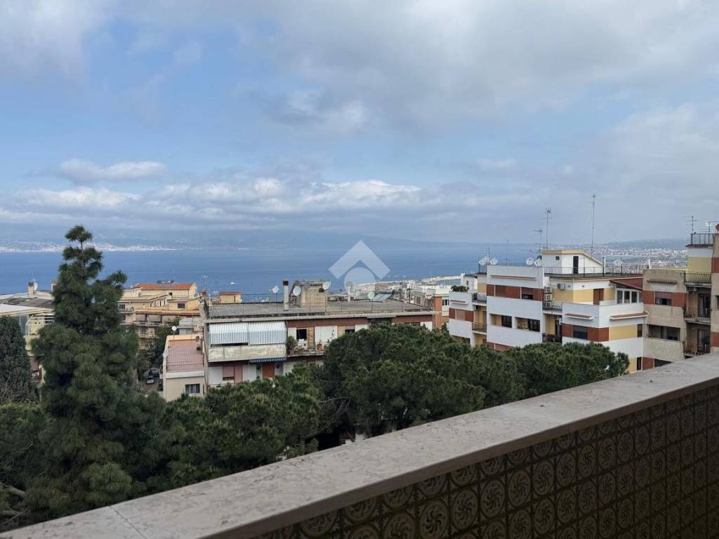 appartamento in vendita a Reggio di Calabria in zona Trabocchetto