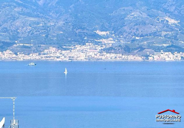 appartamento in vendita a Reggio di Calabria in zona Trabocchetto