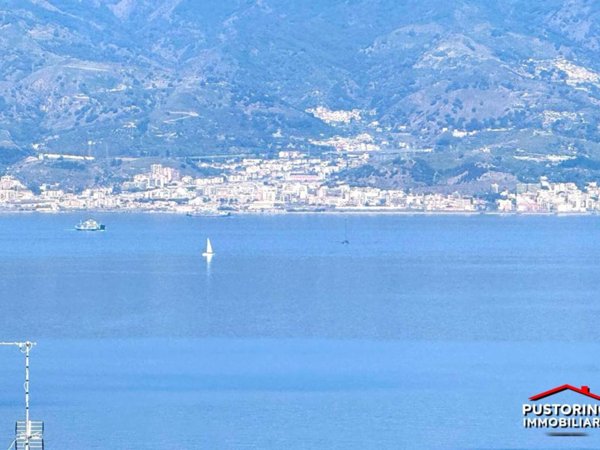 appartamento in vendita a Reggio di Calabria in zona Trabocchetto
