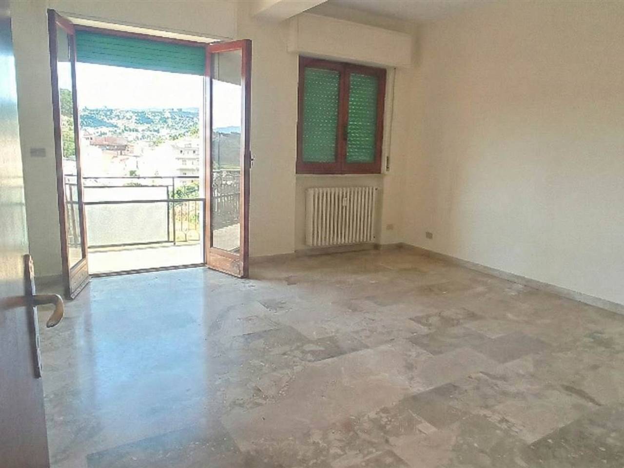 appartamento in vendita a Reggio di Calabria in zona Gallico Superiore