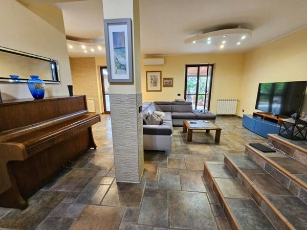 casa indipendente in vendita a Reggio di Calabria in zona Gallico Marina