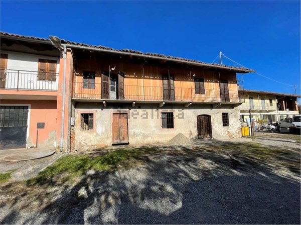 quadrivano in vendita ad Aramengo