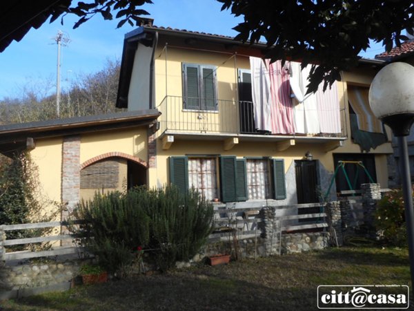 casale in vendita ad Aramengo