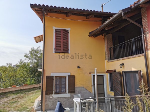 casa indipendente in vendita ad Aramengo