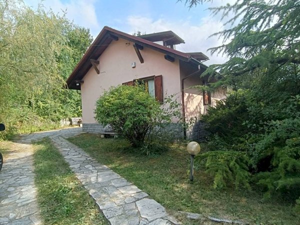 casa indipendente in vendita ad Aramengo