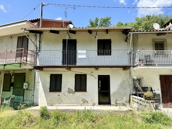 casa indipendente in vendita ad Aramengo in zona Valore