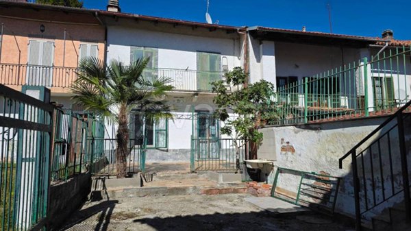 casa indipendente in vendita ad Aramengo