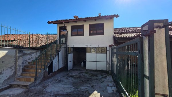 casa indipendente in vendita ad Aramengo