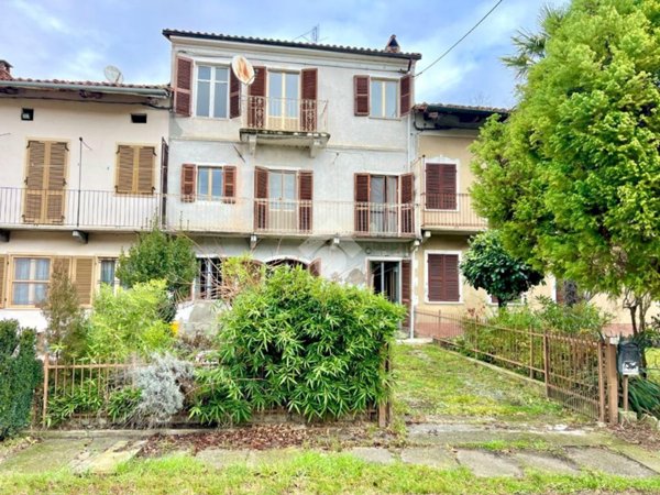 casa semindipendente in vendita ad Aramengo