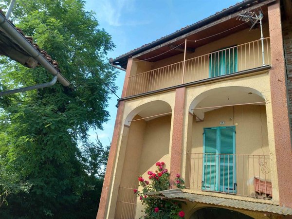 casa indipendente in vendita ad Aramengo in zona Marmorito