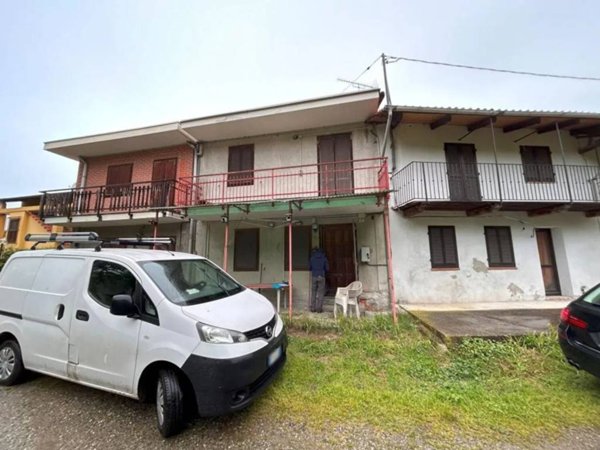 casa indipendente in vendita ad Aramengo