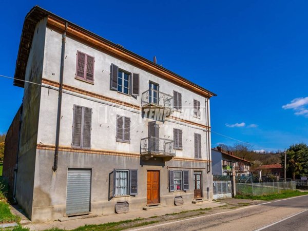 casa indipendente in vendita ad Aramengo in zona Gonengo