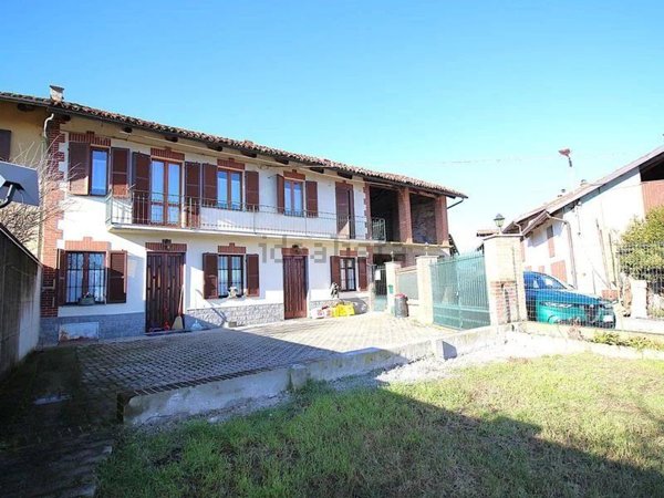 casa indipendente in vendita ad Aramengo in zona Canuto