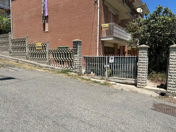 appartamento in vendita a Riace