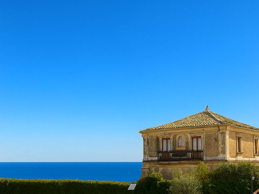 pentavano in vendita a Riace