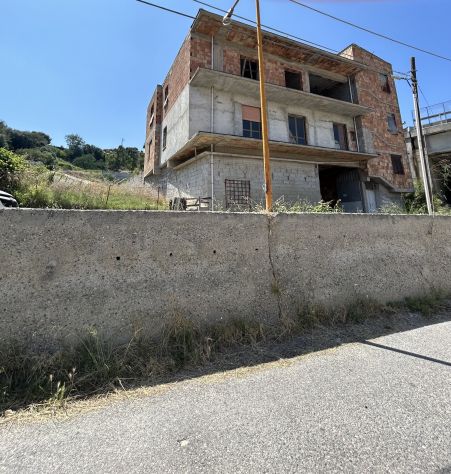 casa indipendente in vendita a Roccella Ionica