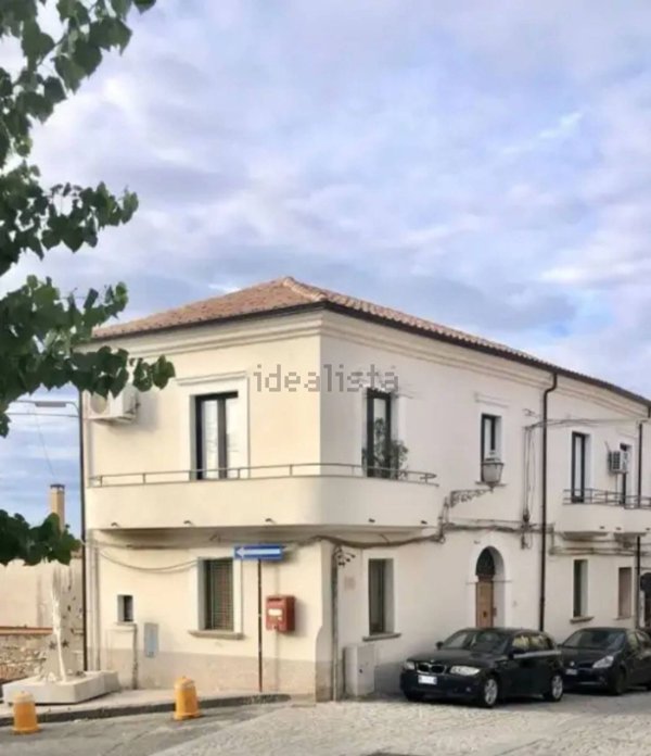appartamento in vendita a Roccella Ionica