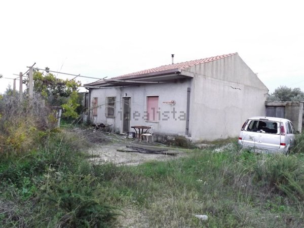 pentavano in vendita a Roccella Ionica