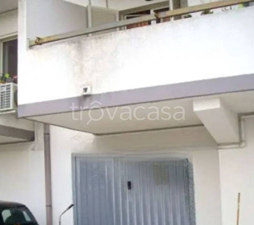 appartamento in vendita a Roccella Ionica