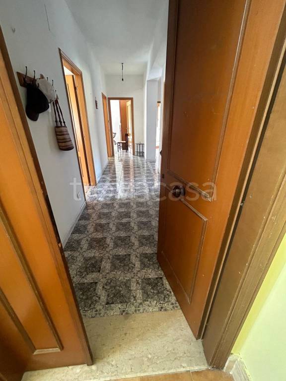 appartamento in vendita a Roccella Ionica