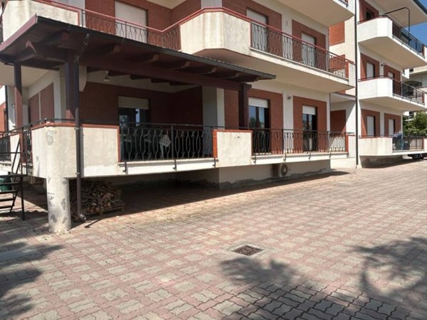 appartamento in vendita a Roccella Ionica
