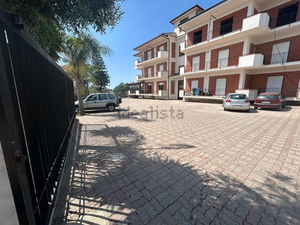 appartamento in vendita a Roccella Ionica