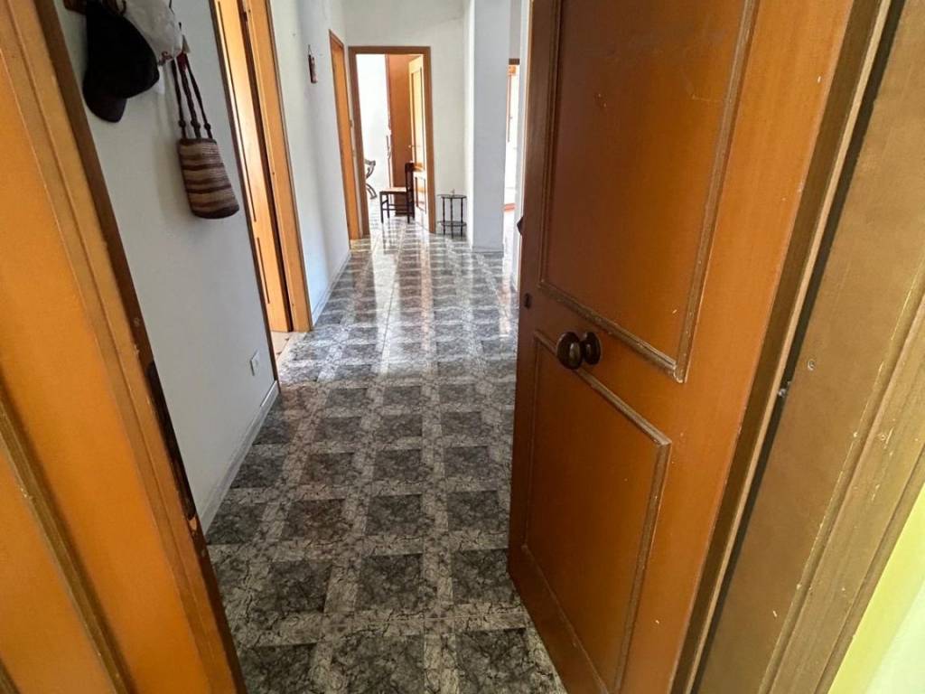 appartamento in vendita a Roccella Ionica