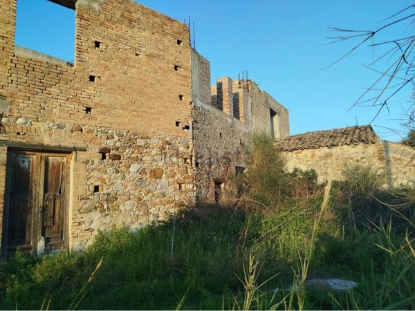 casa indipendente in vendita a Roccella Ionica